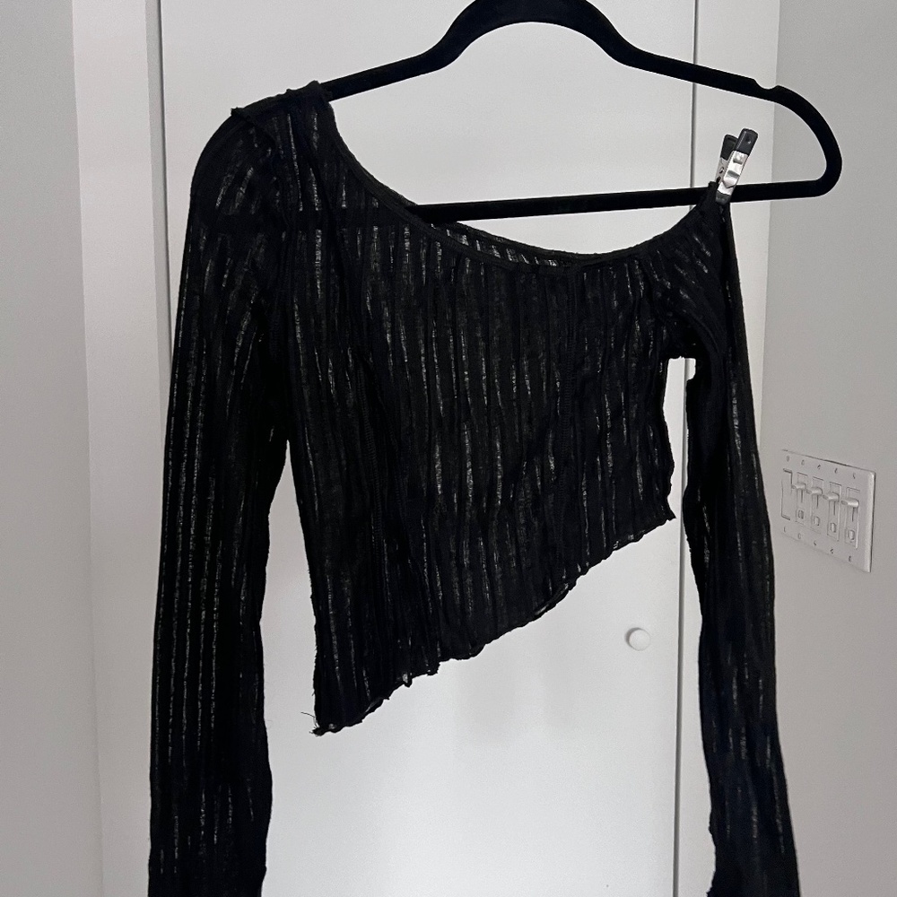 CIDER off the shoulder long sleeve top